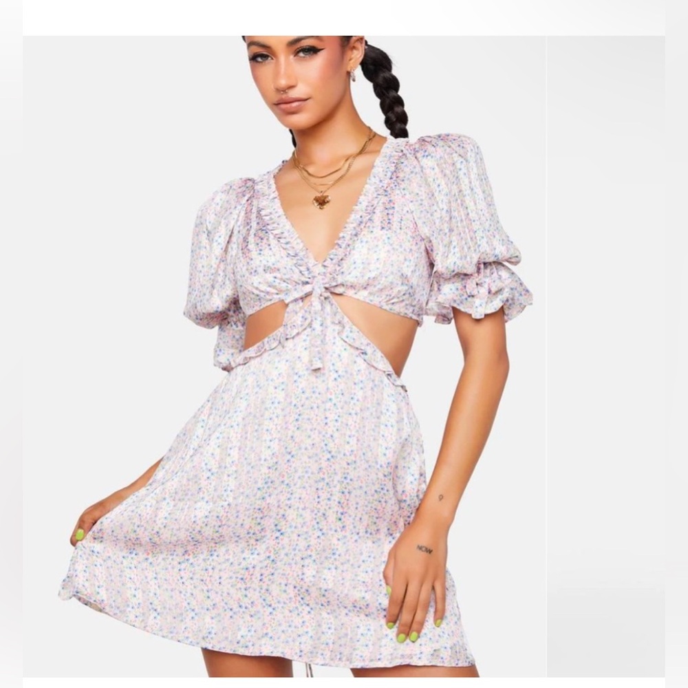 For Love and Lemons | Phoebe Cut Out Mini Dress, CAN FIT A MEDIUM 😊